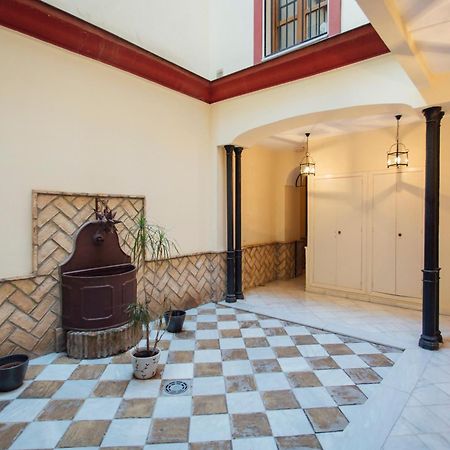 Beautiful And Cozy- 1Bd 1Bth- Arenal Center Apartment Sevilla Bagian luar foto